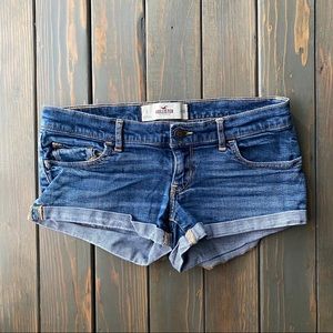 Hollister Short Denim Shorts sz 3